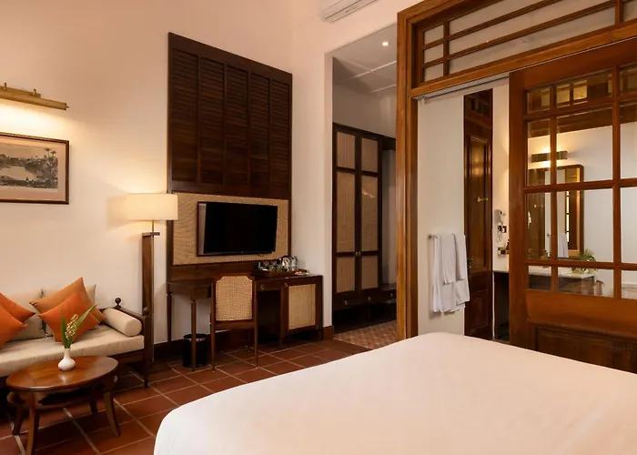 Hotel Suisse Kandy - Since 1890